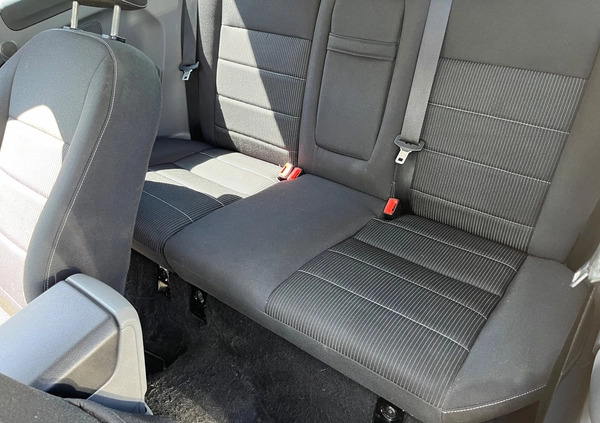 Ford Focus cena 16999 przebieg: 150000, rok produkcji 2008 z Gniezno małe 29